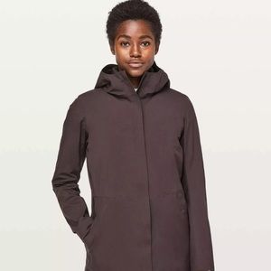 Lululemon Women’s Rain Haven Jacket Insulated